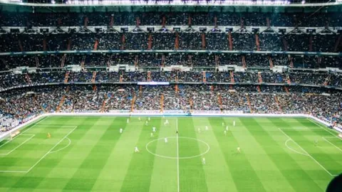 丁俊晖稳坐榜首，罗伯逊排名飙升8级，肖...